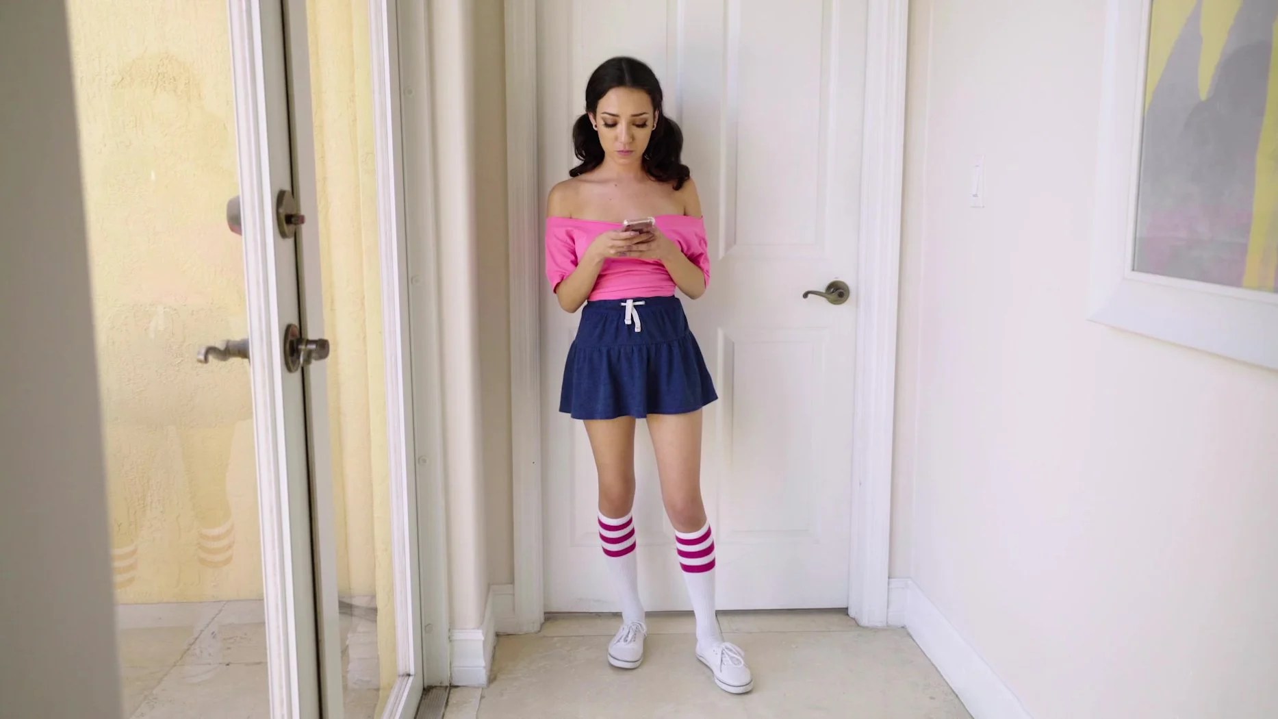 בעל לשון חלקלקה - Faperoni Porn Videos