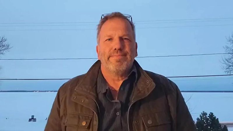 Daniel Pilon - Gorgeous Ocean Image - 8K