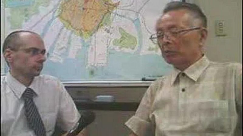 Hiroko Nishimura Interviews With Hiroshima Memory Keepers - Artistic Mobile Minimal Textures | Free Download