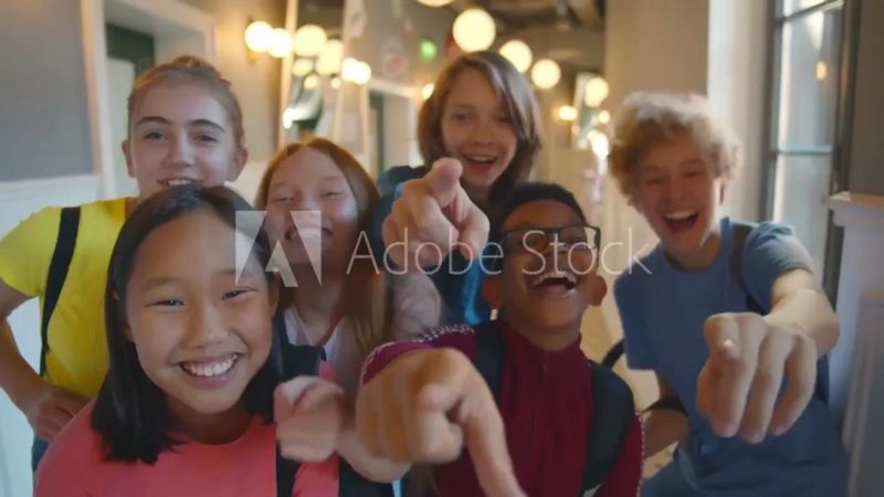 Ae67 - Best Geometric Backgrounds in High Resolution