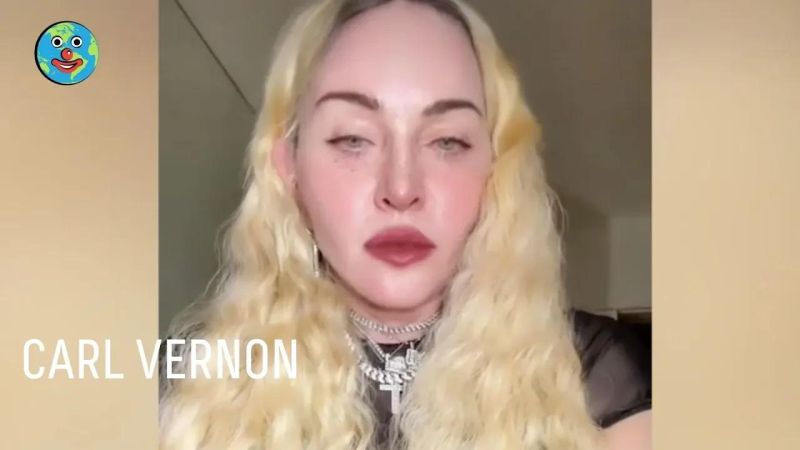 Clown Planet 129 - Abstract Photos - Elegant 4K Collection