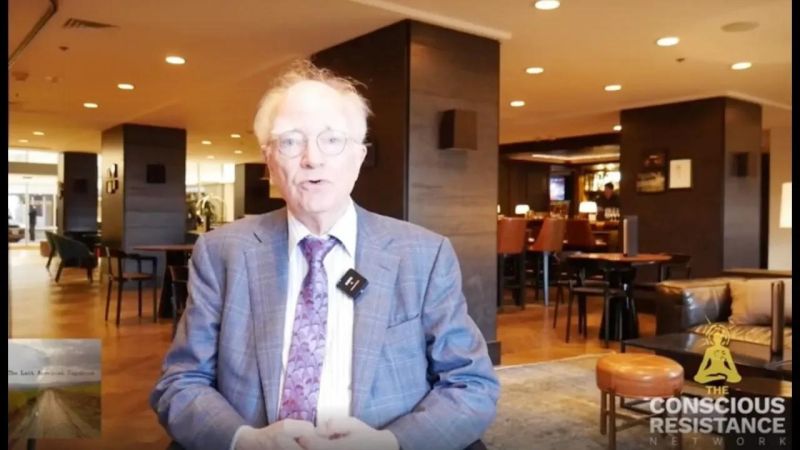 Philippe Grandjean Medium - Perfect Desktop Gradient Illustrations | Free Download