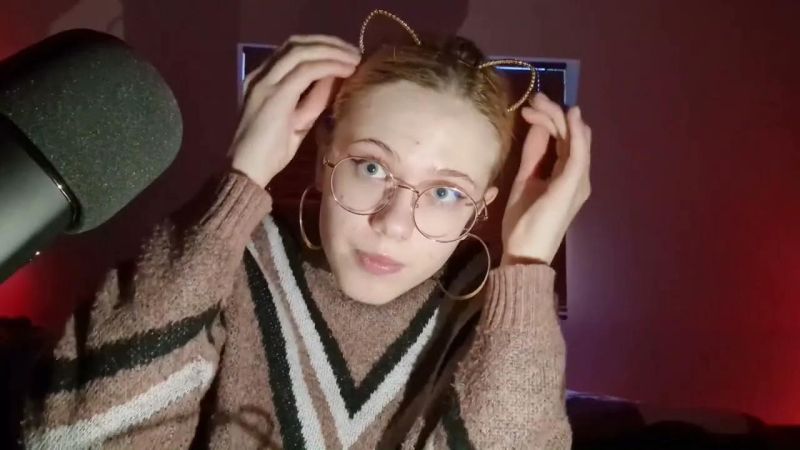 Nina Dobrev Explores Asmr - Classic Landscape Pattern - 4K