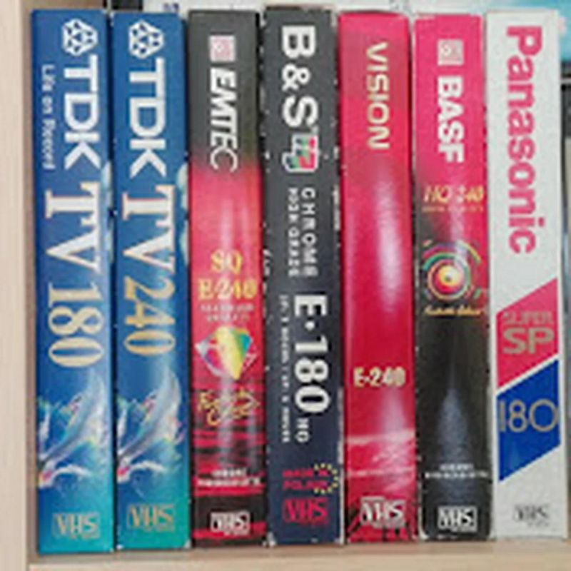 Archiwista Tvmaze - Artistic Desktop Gradient Images | Free Download