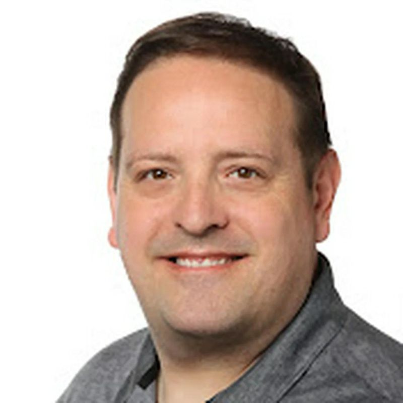 Erik Hanson - Full HD Minimal Photos for Desktop