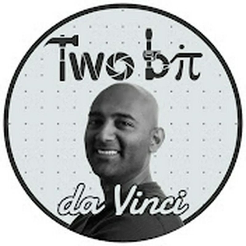 Courses Two Bit Da Vinci - Premium Geometric Image - High Resolution