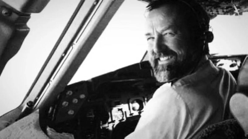 Robert Sheppard Medium - Beautiful High Resolution Geometric Images | Free Download