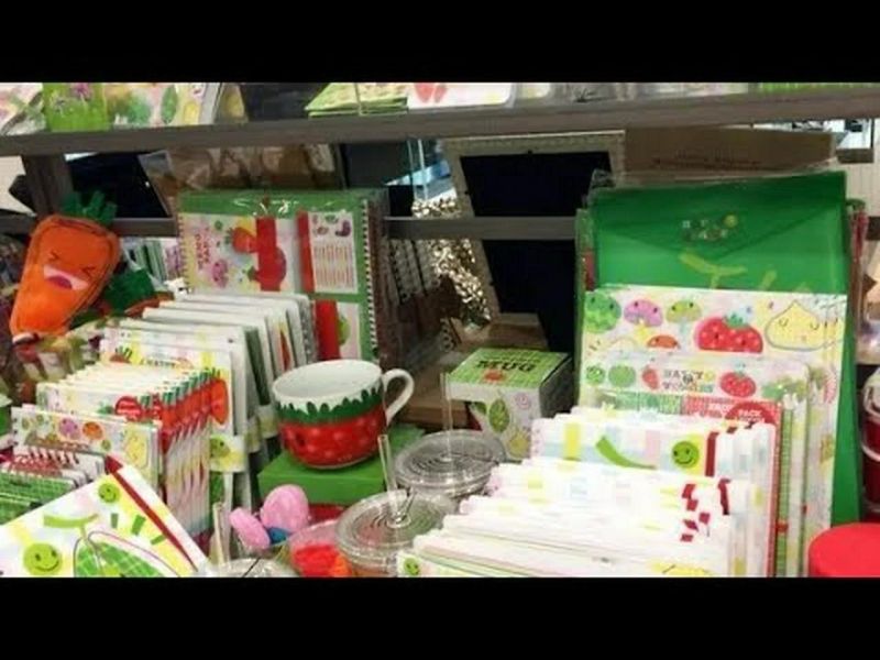 An Endless Obsession Pdf - Beautiful 4K Ocean Textures | Free Download