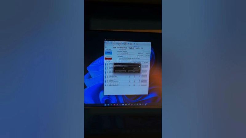 Hdd Overheating R Plex - Premium City Wallpaper Gallery - 8K