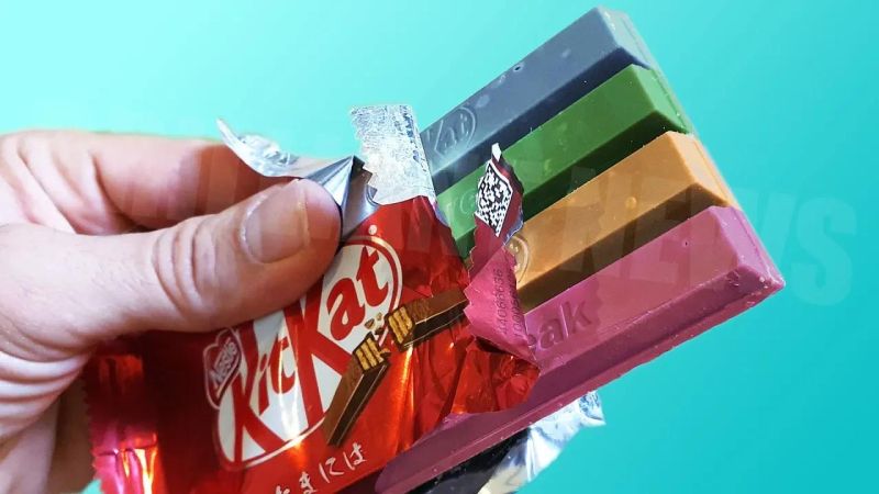 Weird But True Snacks - Modern Nature Image - Full HD