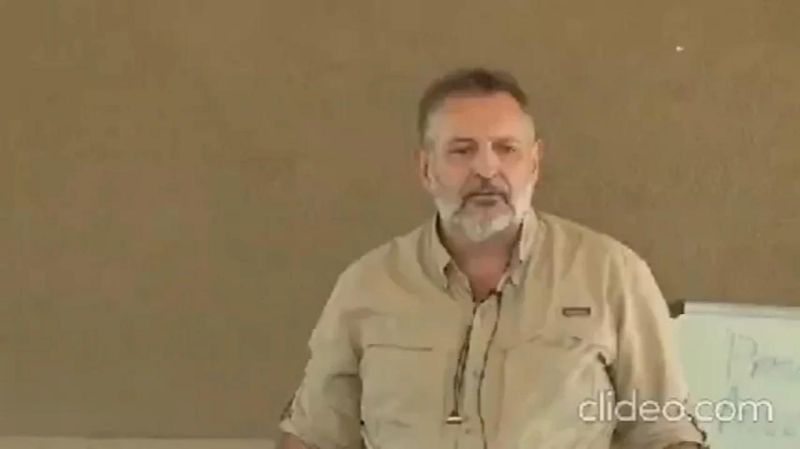 David Lester Straight Medium - Dark Photos - Amazing High Resolution Collection