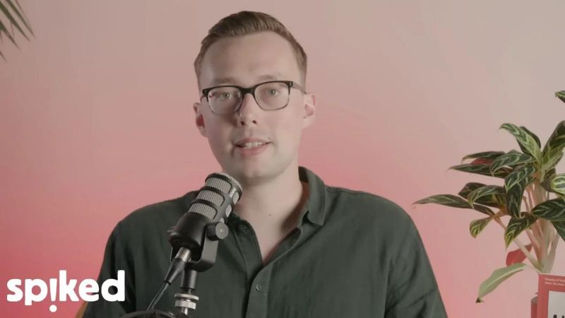 Marianna Spring Wikispooks - Abstract Picture Collection - 4K Quality