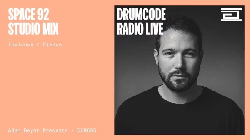 Stream Space 92 Voyager Drumcode Dc289 By Drumcode Listen - Retina Landscape Wallpapers for Desktop