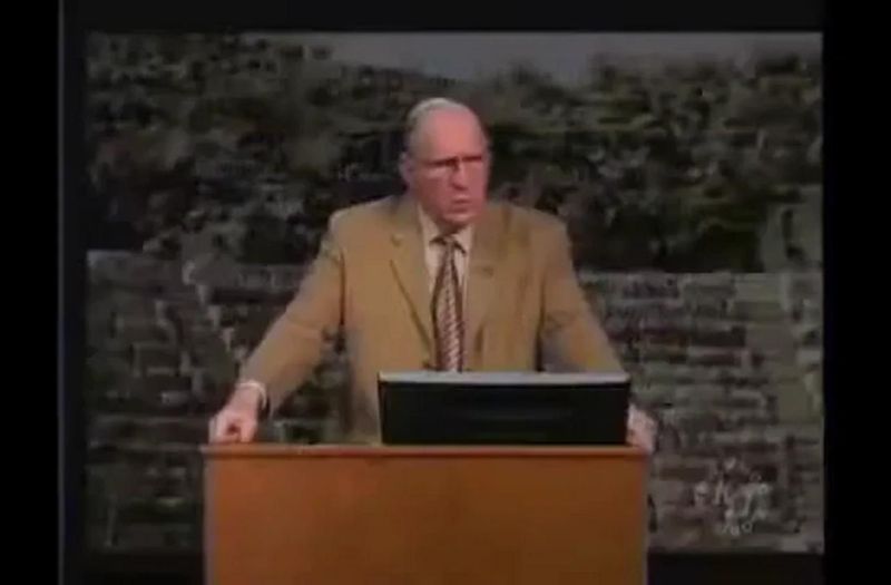 Hebrews Chapter 11 Pptx - Gorgeous 4K Mountain Pictures | Free Download