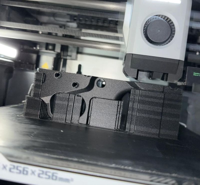 Pa1 Maker Designs - 4K Minimal Patterns for Desktop