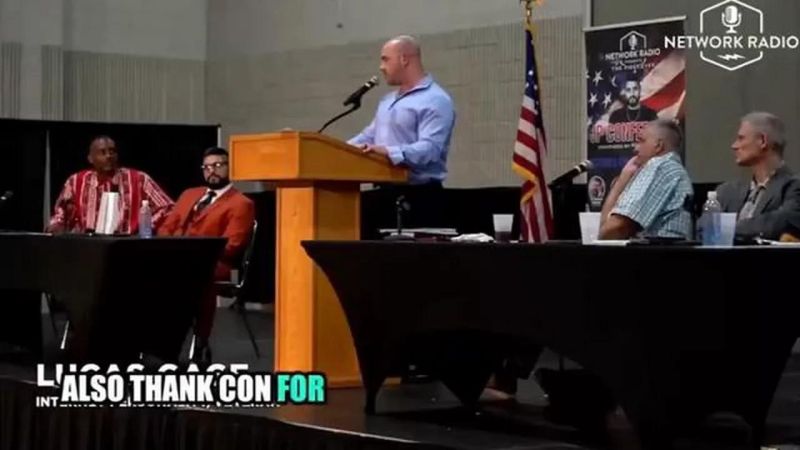 Lucas Gage Interview - Geometric Background Collection - High Resolution Quality