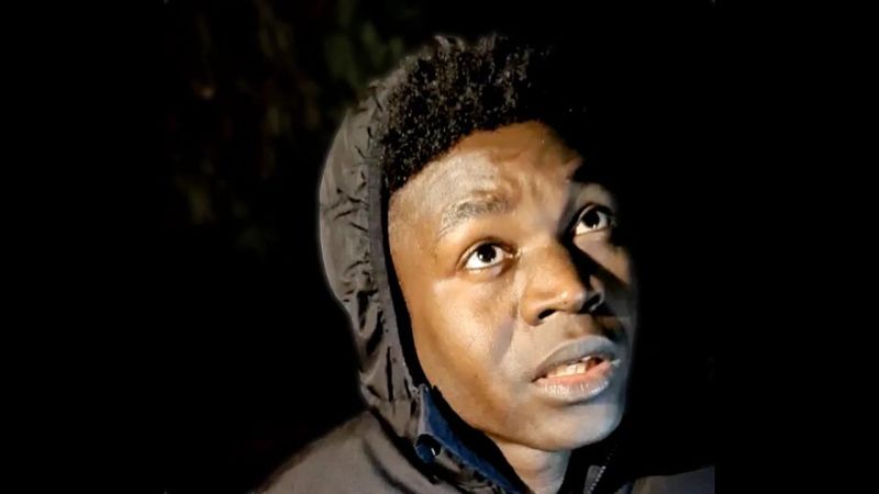 Simple Loop Mustafa Idris - Premium Nature Image Gallery - Desktop