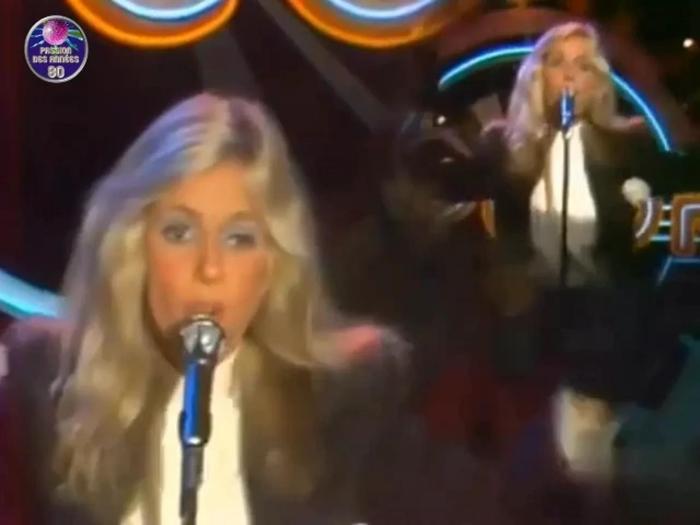 Kim Carnes Net Worth - Wiki, Age, Weight and Height, Relationships ...