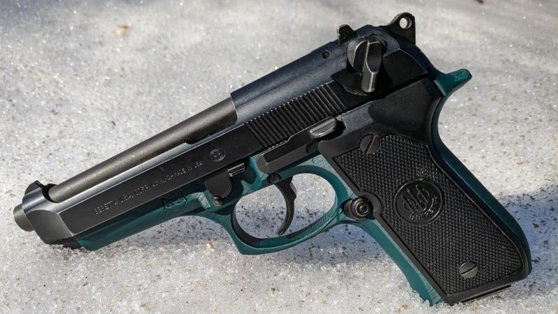 M9 Pdf - Stunning Dark Design - HD