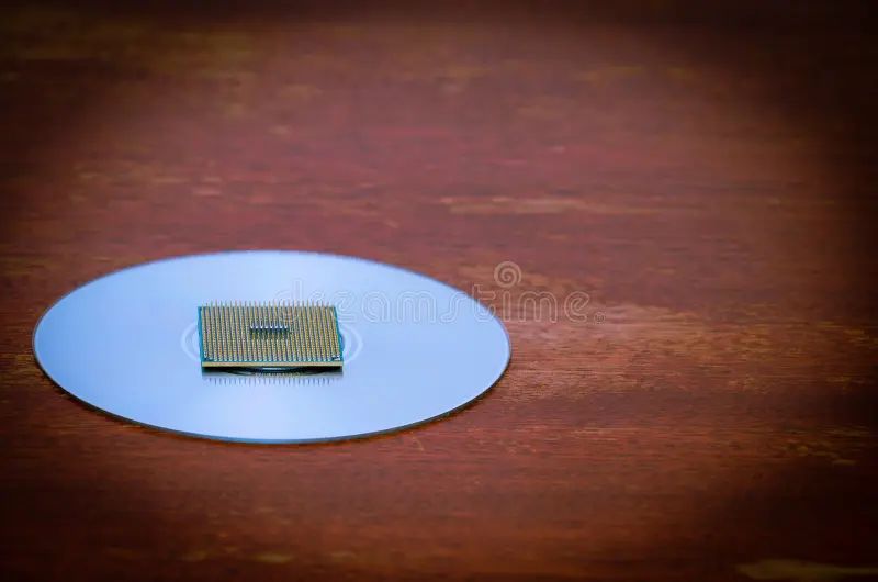 A Square Computer Processor Pulled From A Broken Computer The - Download Ultra HD Colorful Pattern | Full HD