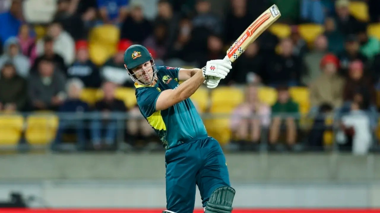 Aussies Snatch Victory in Smashing Match at Wellington - By Michael Roberts