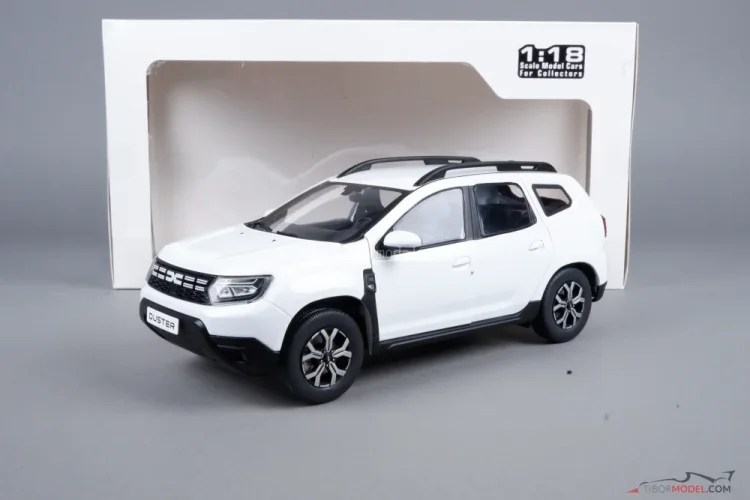 Model auta dacia duster biela, 1:18 solido