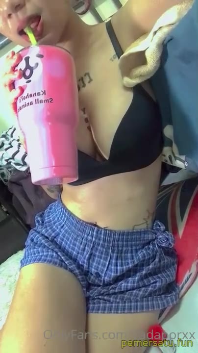 36 Porno Terbaru Yapadoxx abg 18yo sange 