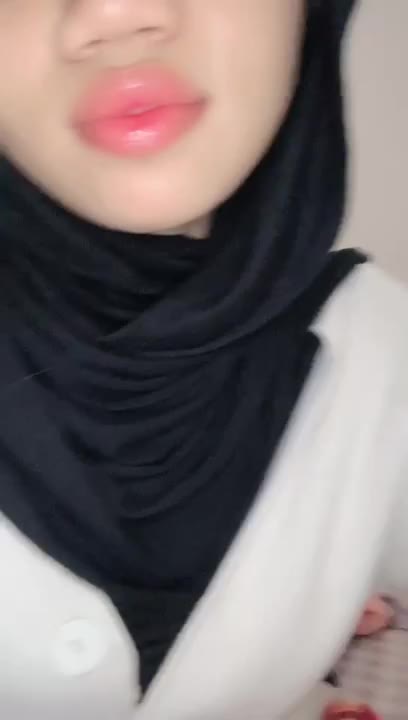 bokep22.com-Hijaber Memek Mulus Colmek Rarah papaya - 74kju38c6upj