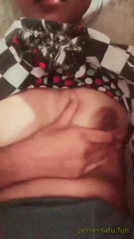 P5 Zahra ABG 18yo Jilbab Imut Mulus Memek Item Pemersatu Fun