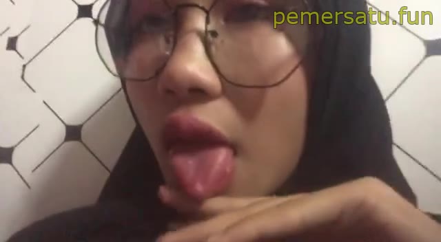 P22 PVLYYY Hijab Abg 18yo Sange