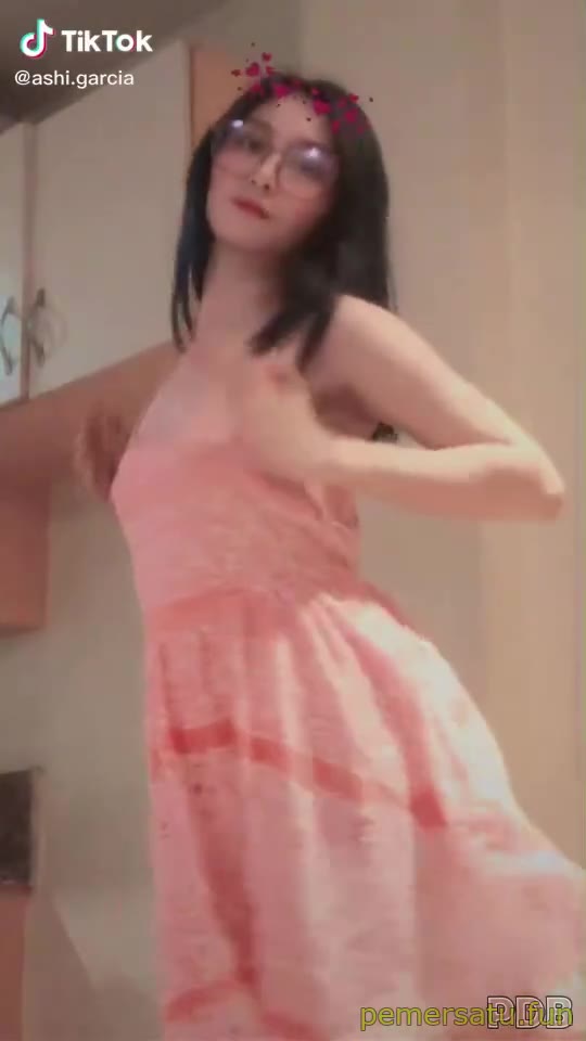 34 Bokep Porno Ashi Garcia abg 18yo cantik 