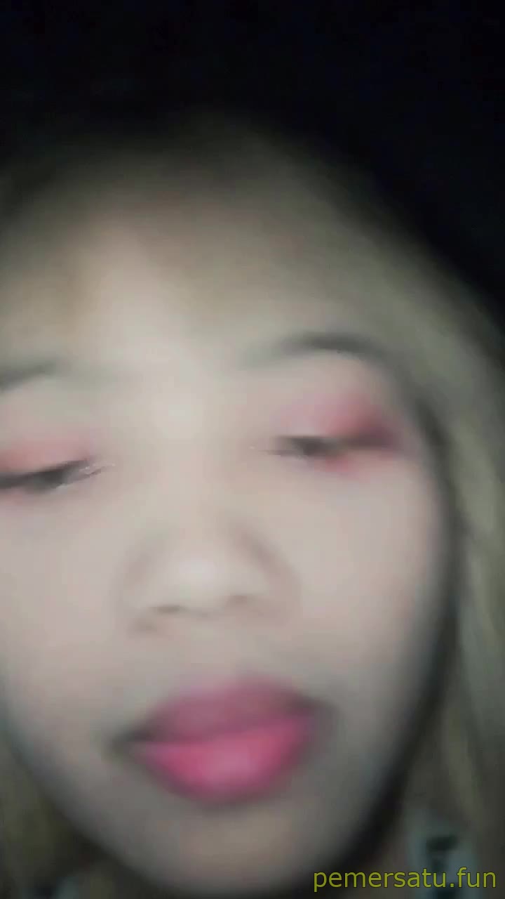 Silvia ABG Lepas Jilbab 18yo pemersatu fun (26) Video Bokep