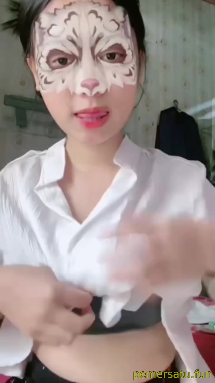  Bokep Porno tobrut lepas seragam