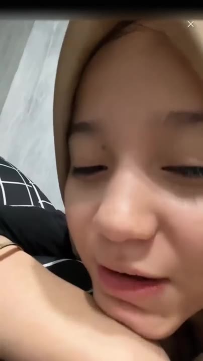 bokepindo.com.co-Abg Hijab Pengen Terong Coklat - 84eyetnpb3k3