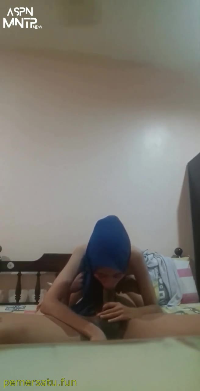 1 Viral Porno hijab penurut 18yo enak dientot 