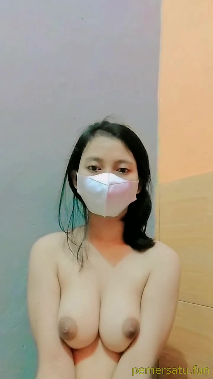 5 Viral Porno abg 18yo sange putih mulus cantik 