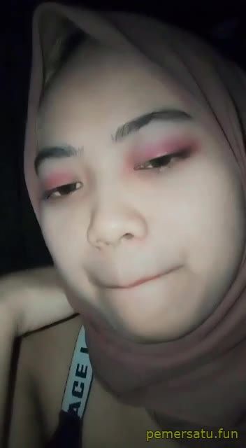 P18 Silvia ABG Jilbab Pirang 18yo Pemersatu Fun