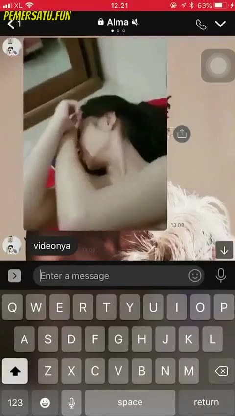 Ewe Alma Dokter Muda Cantik Di