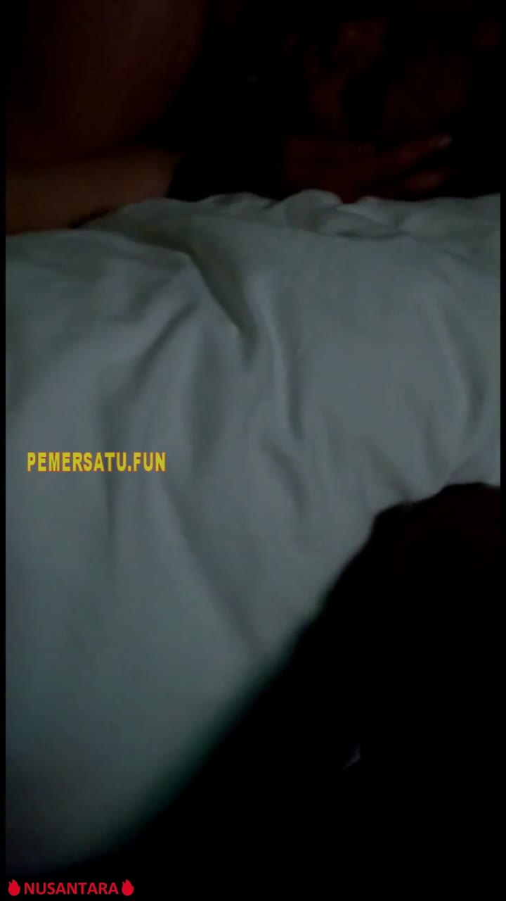 (new) Yaya Satu Kontol Tak Cukup Suka Gangbang P4
