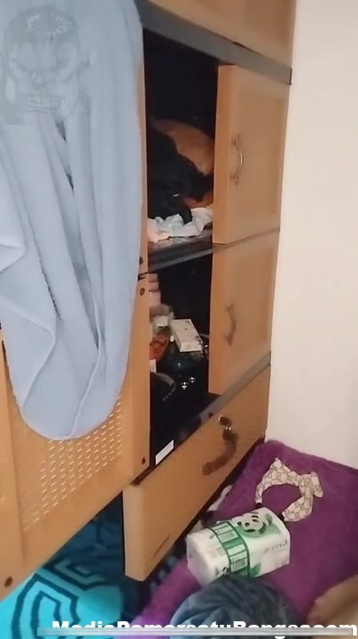 bokep22.com-Cewe jilbab kerkacamata ngewe sama tukang parkir - raw2dow611zf
