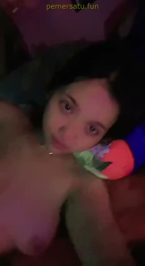 miss sherly hijab cakep alami full bugil Video Bokep