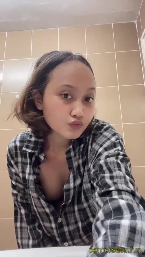 Video Viral Terbaru Koleksi 2 Vids Vcs Sama Abg Sange Cakep Rambut Pendek PEMERSATUDOTFUN