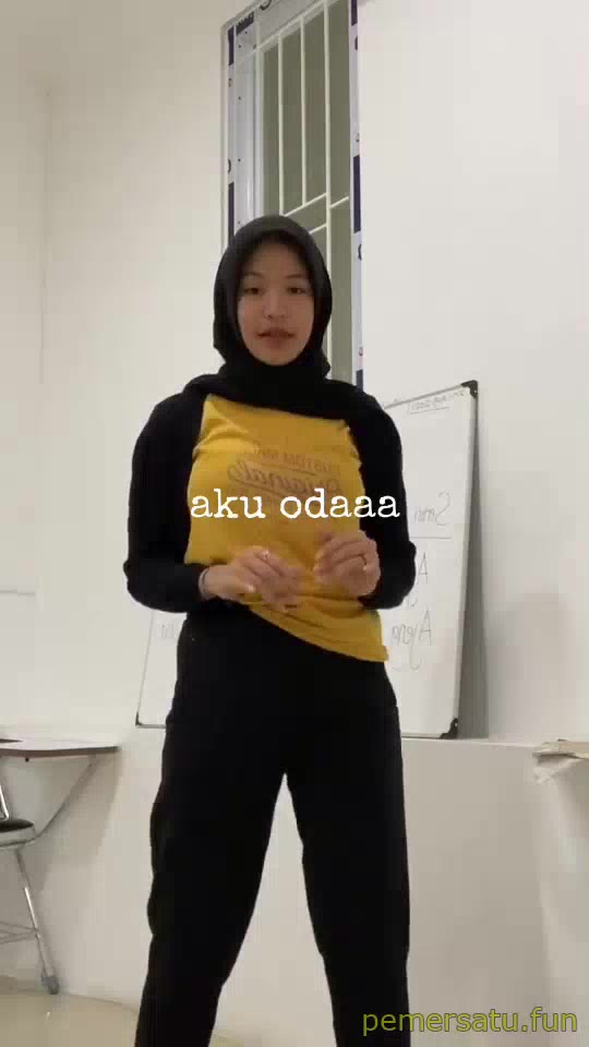 bokep22.com-jilbab tiktoker viral telanjang susu gede (1) - 1a1jwzgym130