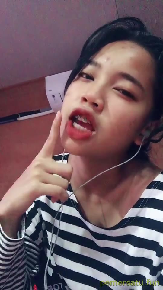 Video Viral Terbaru P150 Nurul Syafina Jilbab Pap Tetek 150 PEMERSATUDOTFUN