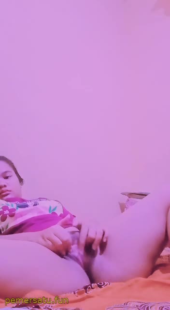 23 Porno Terbaru dina abg tobrut sma 18yo dientot 