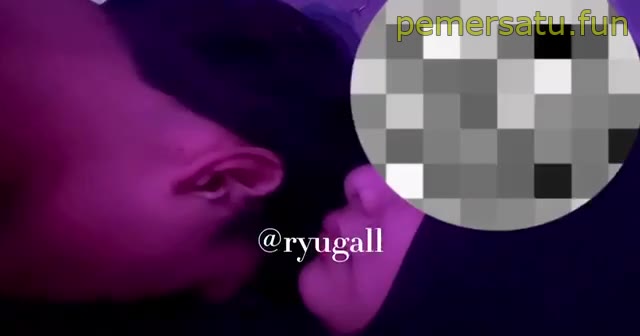 20 Porno Viral ryugall jilbab kacamata tobrut 