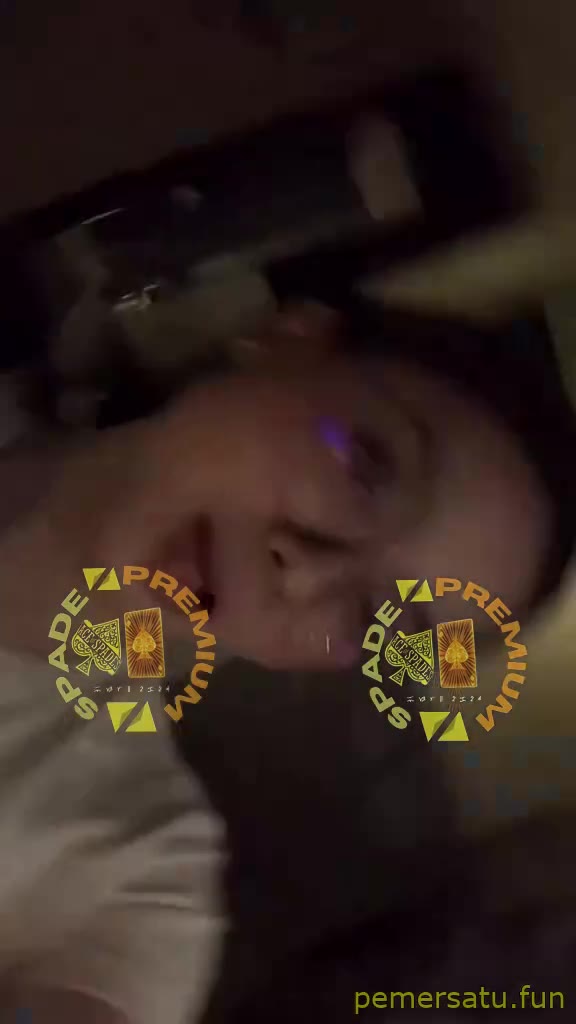 2 Viral Terbaru Camille cantik dientot enak 