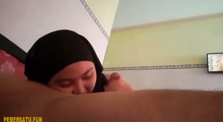 ass.gdav.top-disepong jilbab hitam cantik imut - gy8s0kkiqw9b