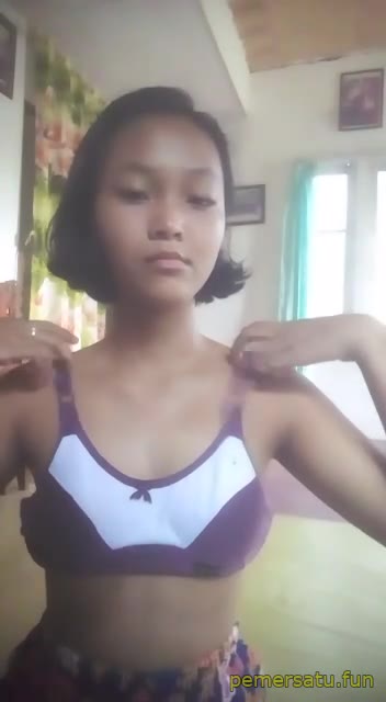 38 Viral Bokep dede erin abg 18yo colmek 