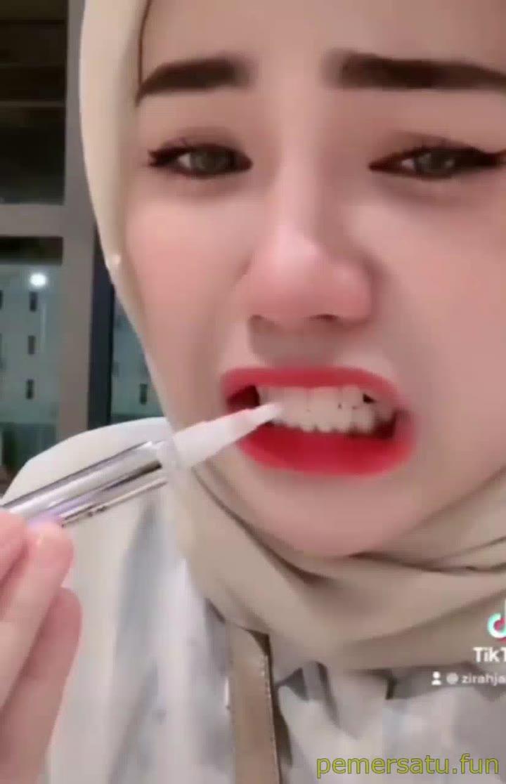 P3 Zirah Jamal Hijab Cantik Mulus Suka Colmek